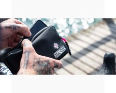 Muc-Off Rainproof Essentials Case Yağmur Geçirmez El Çantası