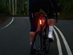 Knog BLINDER ROAD 150 Lümen USB Bisiklet Arka Stop Lambası